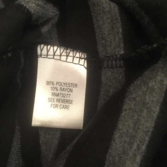 Black wavy women's long sleeve - Picture 2 of 6